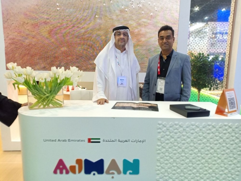 Kunal Pandya with the government officials of the city of Ajman